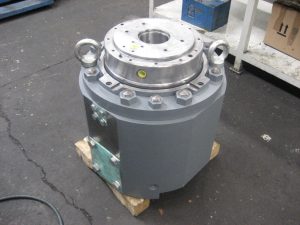 Instandsetzung von Hydraulikzylindern Anstellzylinder aus der Aluminium Industrie